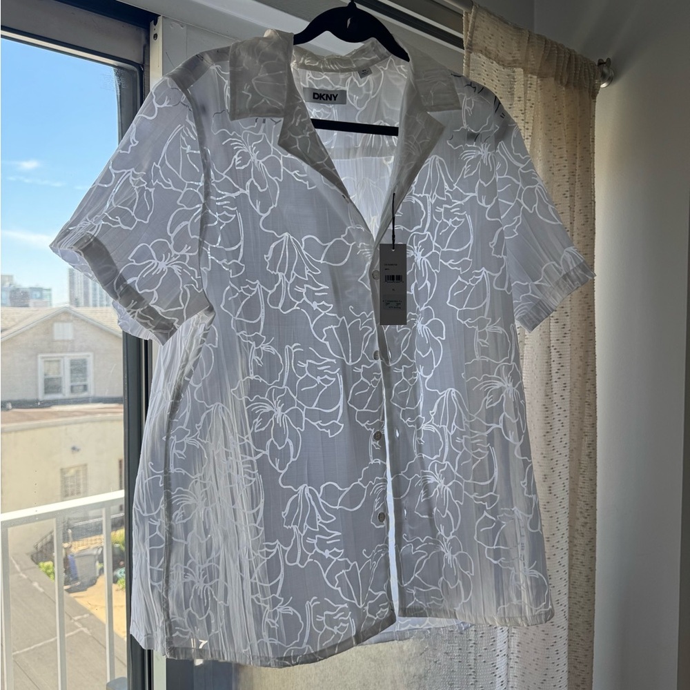 DKNY White Floral Short Sleeve Button Down